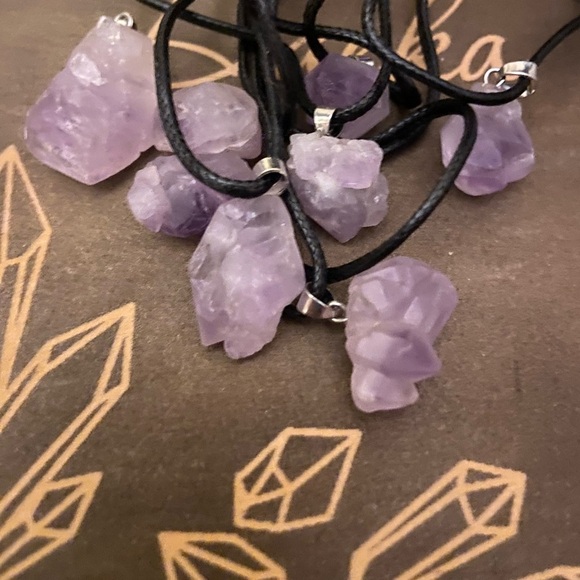 Raw Amethyst Necklaces! 💜 - Picture 2 of 2